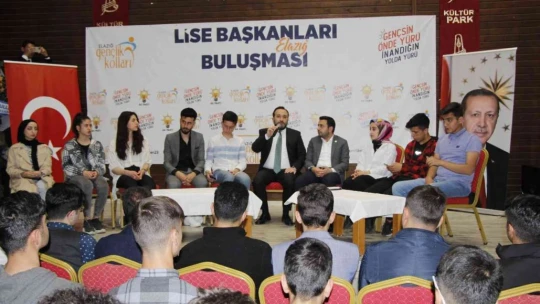 Milletvekili Ağar Gençlerle Bir Araya Geldi