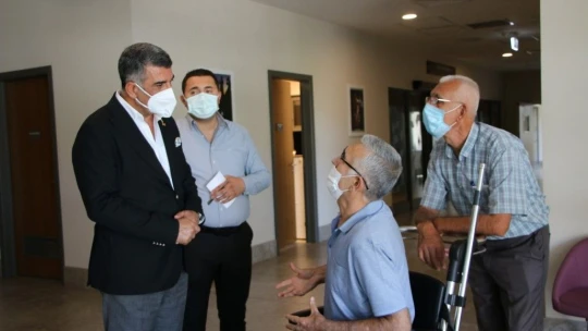 Milletvekili Gürsel Erol: 'Aşıya güvenin, ben milletvekili olarak 3 doz aşımı oldum'