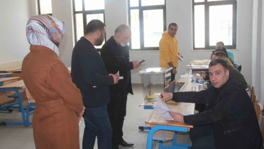 Muhtarlık seçimleri cumhurbaşkanlığı seçimlerini aratmadı