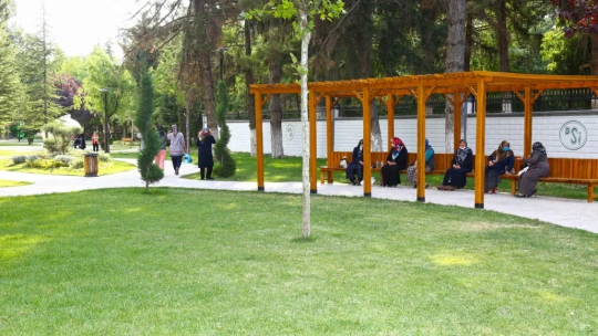 Fırat Üniversitesi'nde Online Mezunuyet