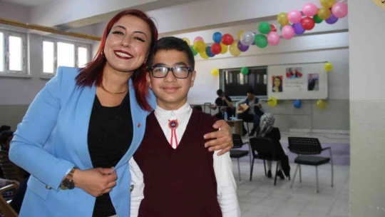 Öğrencinin öğretmene bıraktığı not hayalini gerçeğe dönüştürdü
