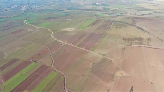 Önceden çölü andıran baraj sahası suyla doldu
