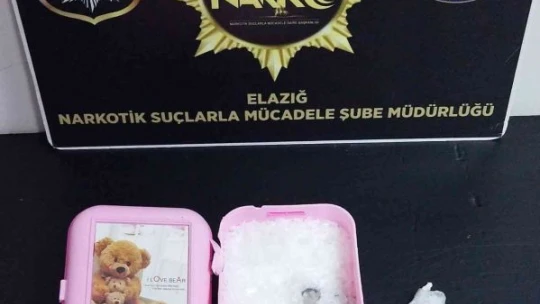 Oyuncak içerisinde uyuşturucu saklayan şüpheli tutuklandı