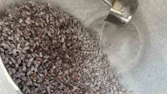Pancar şekerinden yapılıyor, Ramazan ayında 15 ton tüketiliyor