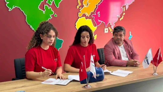 Paris Olimpiyatları temsilcisi milli boksör Gizem Özer'e sponsor desteği