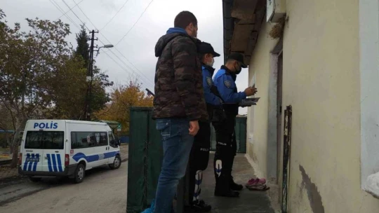 Polisten vatandaşlara Soba Zehirlenmelerine Karşı Uyarı