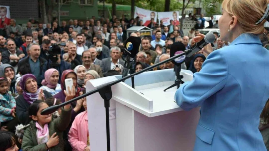 Prof. Dr. Açık, seçim çalışmalarına devam ediyor