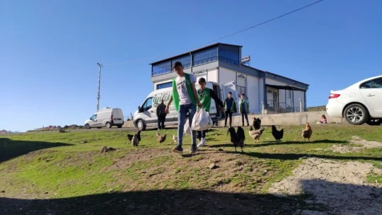İHH İnsani Yardım Derneği İlçelerde Yardımlarını Sürdürüyor