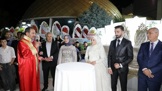 Ak Parti MKYK üyesi Av.Ömer Serdar'ın mutlu günü