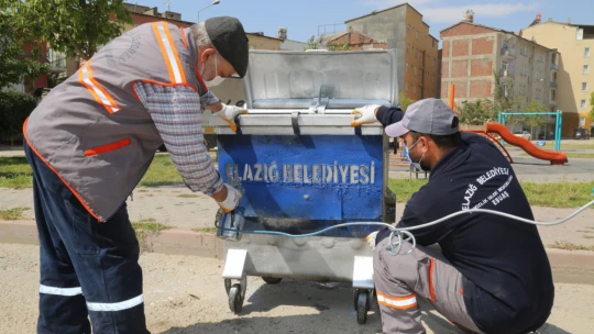 Rüstempaşa Mahallesi'nde Kapsamlı Temizlik