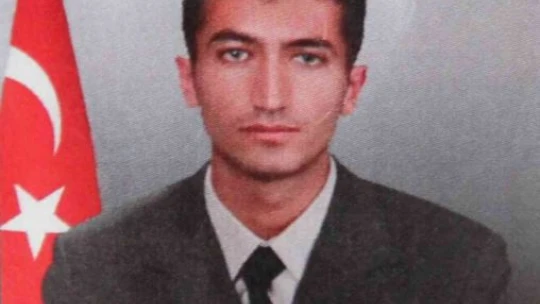 Şehit annesi oğlu için türkü yazdı, dinleyenler duygulandı