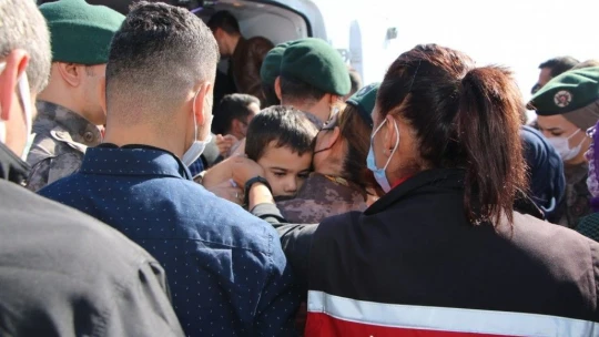 Şehit Cihat Şahin'in naaşı memleketi Elazığ'a getirildi