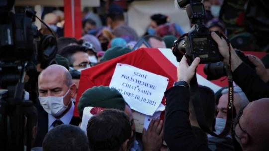 Şehit Cihat Şahin memleketi Elazığ'da son yolculuğuna uğurlandı