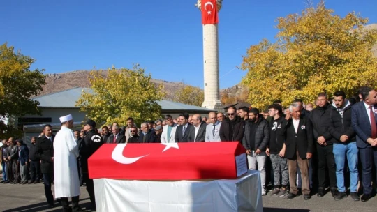 Şehit Fethi Sekin'in babası son yolculuğuna uğurlandı