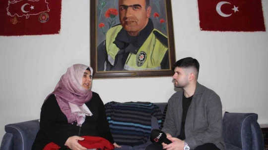 Şehit Fethi Sekin'in kardeşi Fikriye Sekin: '6 yıl geçmesine rağmen hüzün devam ediyor hiç eksilmedi'