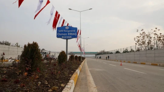 Şehit Korgeneral Osman Erbaş'ın adının verildiği bulvar açılışına katılan eşinin sözleri duygulandırdı