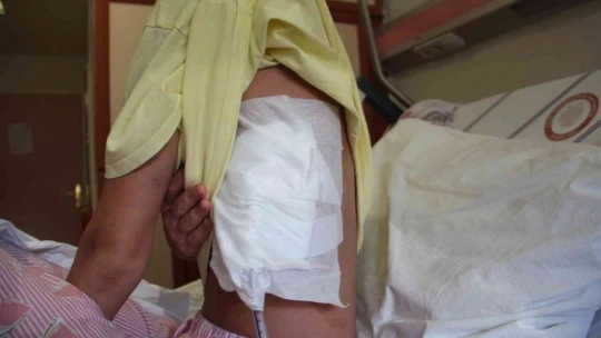 Sevgilisini darp edip 5 yerinden bıçaklamıştı, ilk duruşmada kendini savundu