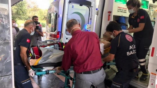 Silahını temizleyen doktor kazara kendini vurdu