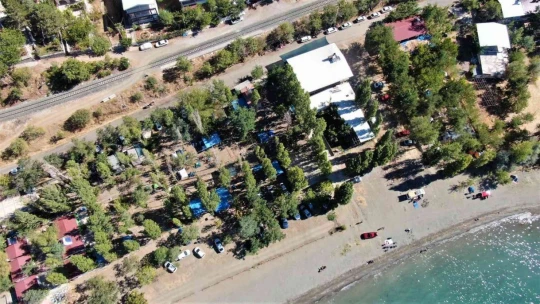 Sonbaharda kampın adresi doğunun gizli cenneti 'Hazar Gölü'