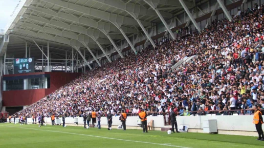 TFF 3. Lig: ES Elazığspor: 1 - K. Karaköprü Belediyespor: 2