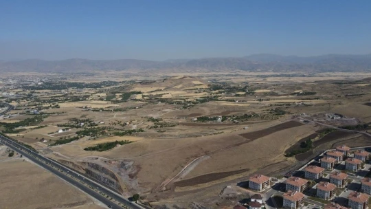TOKİ, Elazığ'da 136 arsayı satışa çıkardı