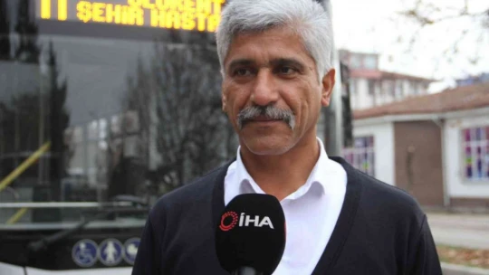 Trafik kazasını görüp rahatsızlanan yolcuyu hastaneye yetiştiren şoför o anları anlattı