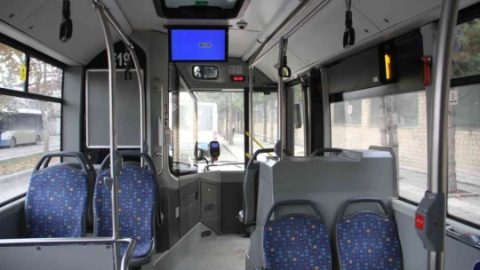 Trafik kazasını görüp rahatsızlanan yolcuyu hastaneye yetiştiren şoför o anları anlattı