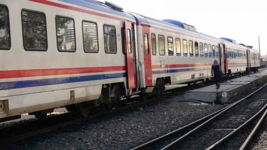 Tren vagonları depremzedelerin evi oldu