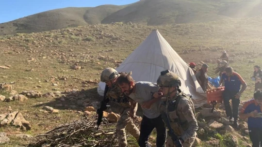 Tunceli'de rahatsızlanan vatandaş, helikopterle Elazığ'a sevk edildi