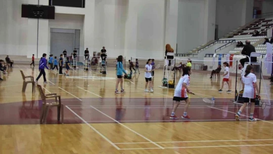 Türkiye Badminton Şampiyonası başladı