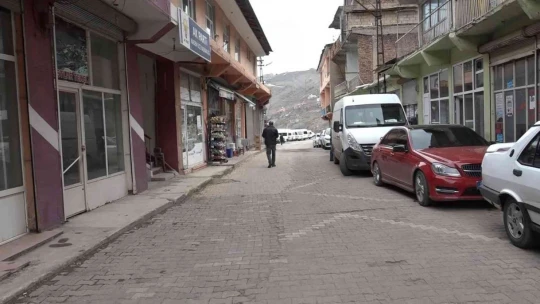 Türkiye'nin en büyük maden rezervinin bulunduğu ilçede vatandaşlar heyecanlı