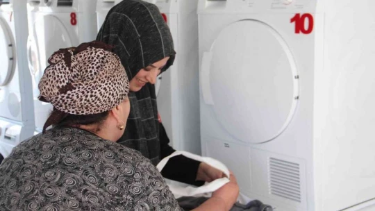Ukrayna'dan tahliye eden Ahıska Türkleri:' Türkiye ve bayrağımız için canımızı vermeye hazırız'