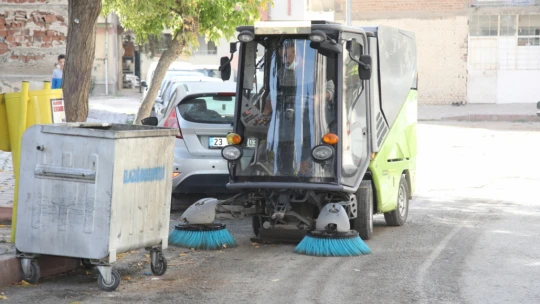 Üniversite Mahallesinde Kapsamlı Temizlik
