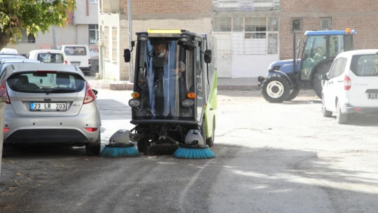 Üniversite Mahallesinde Kapsamlı Temizlik