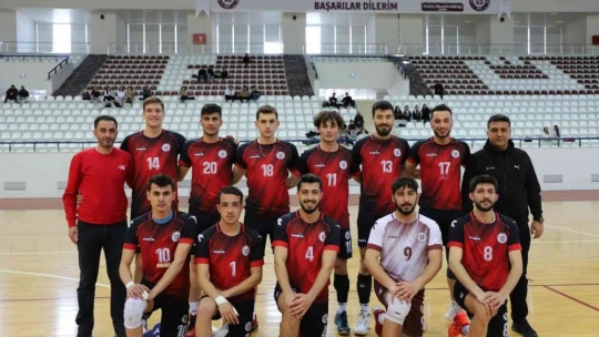 Üniversiteler Voleybol 1. Lig Grup Birinciliği müsabakaları Elazığ'da başladı
