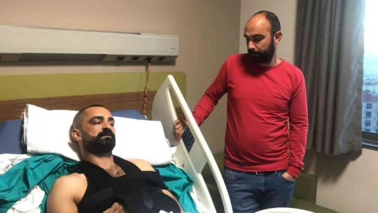 Üzerine 10. kattan kadın düşen adam yaşadıklarını anlattı: 'Kadın tepeden başıma düşmüş, gözümü açtım hastanedeyim'