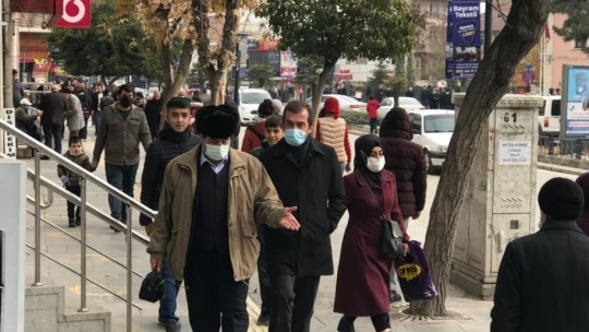 Vakaların düştüğü Elazığ'da vatandaşlardan
