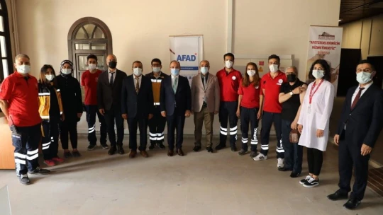 Vali Erkaya Yırık: 'Elazığ'da yüzde 51'lik kısım aşılandı'
