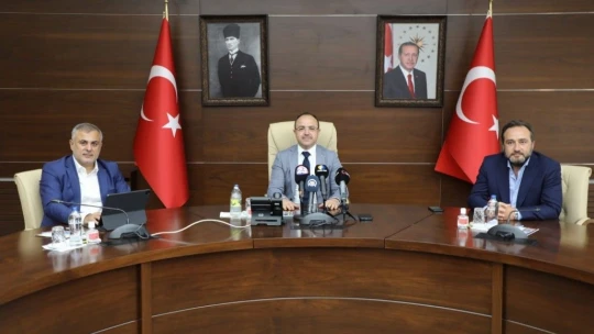 Vali Yırık: 'Çocuklarımız yıkılmış okullarının yerine yapılan okullarını bulmuş olacaklar'