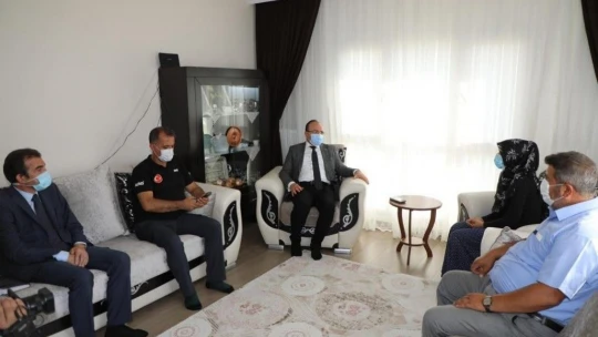Vali Yırık: 'Devletimiz Elazığ'da yeni bir şehir inşa ediyor'