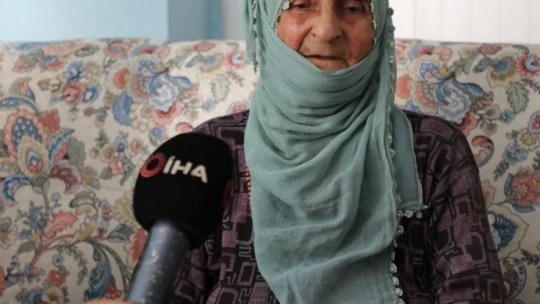 Vali Yırık, Zafer Bayramı'nda 99 yaşındaki Pembe nine ile bir araya geldi