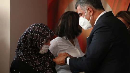 Cumhuriyet Halk Partisi'ne Yoğun Katılım