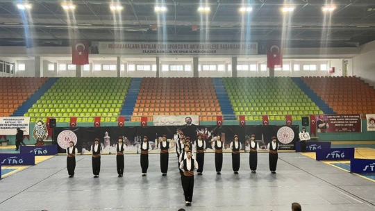 Elazığ İl İçi Kulüpler Arası Halk Oyunları Yarışması yoğun katılımla gerçekleşti