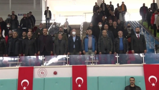 Elazığ İl İçi Kulüpler Arası Halk Oyunları Yarışması yoğun katılımla gerçekleşti