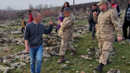 Jandarma Down Sendromlu Çocuğu Bulmak İçin seferber oldu