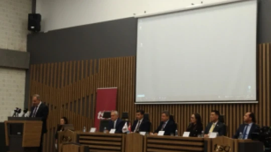 Elazığ'da Akıllı Şehirler ve Akıllı Belediyecilik Uygulamaları Konulu Panel Düzenlendi
