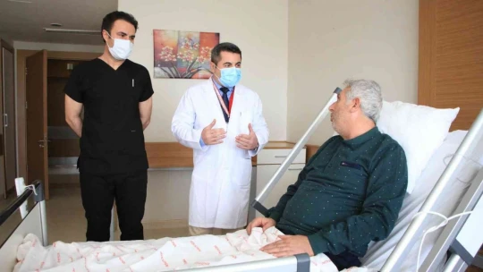 Yemek borusunu delen cismin turp olduğunu zannetti, gerçek sonradan ortaya çıktı