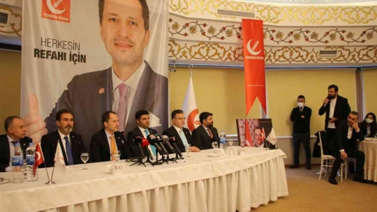 Yeniden Refah Partisi Genel Başkanı Erbakan: 'Yeni ittifaklar, alternatiflerin çıkması mümkün, yeni partiler kuruluyor'