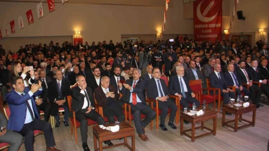 Yeniden Refah Partisi Genel Başkanı Erbakan: 'Erbakan hocamızın Milli Görüş bereketini her an yaşıyoruz'