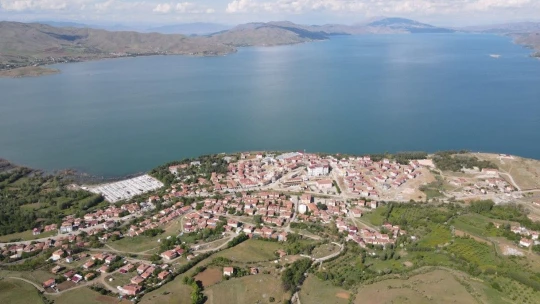Sivrice İlçesinde, Bahar Coşkusu